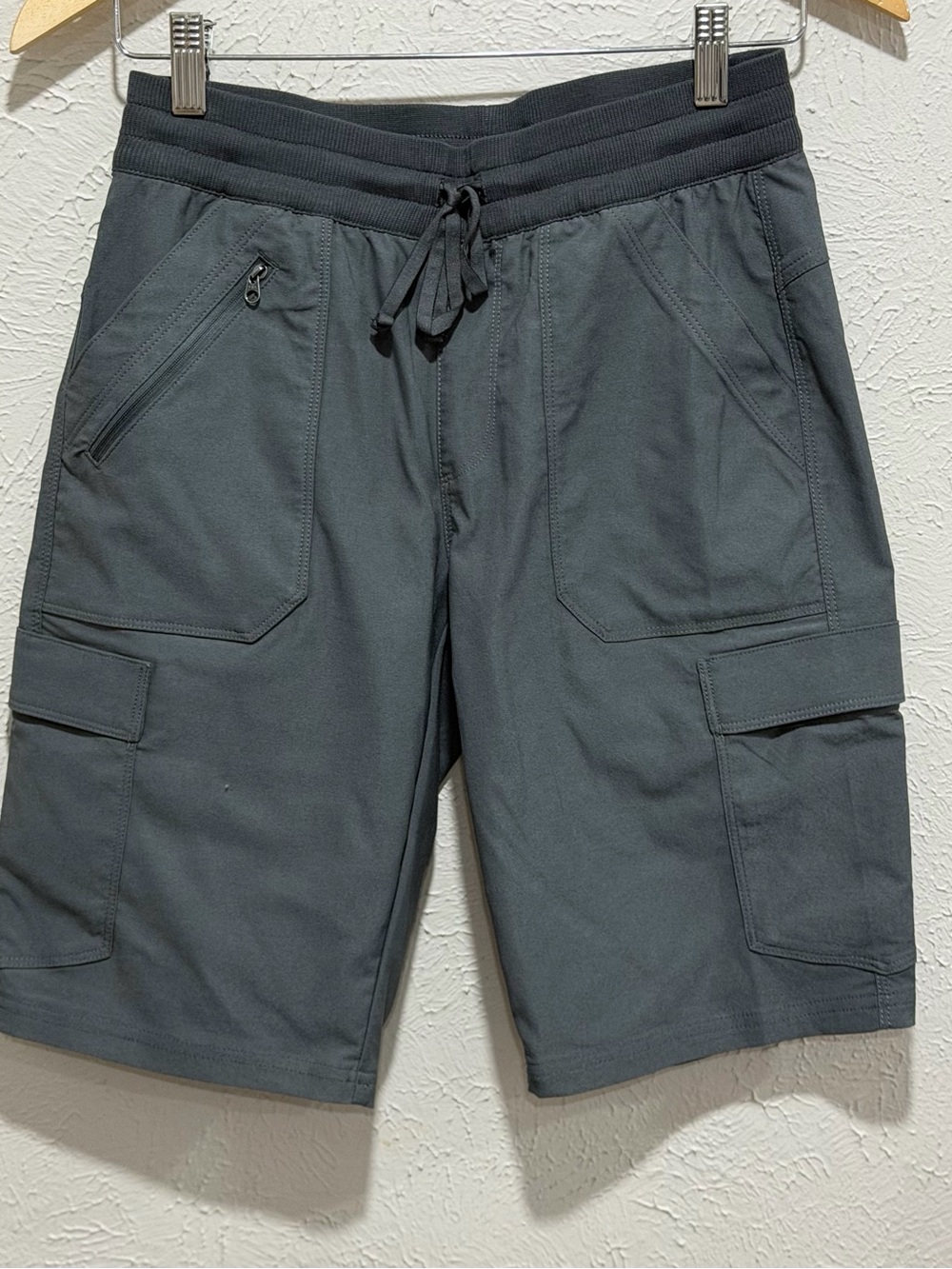 Kuhl Men's Charcoal Gray Cargo Drawstring Shorts